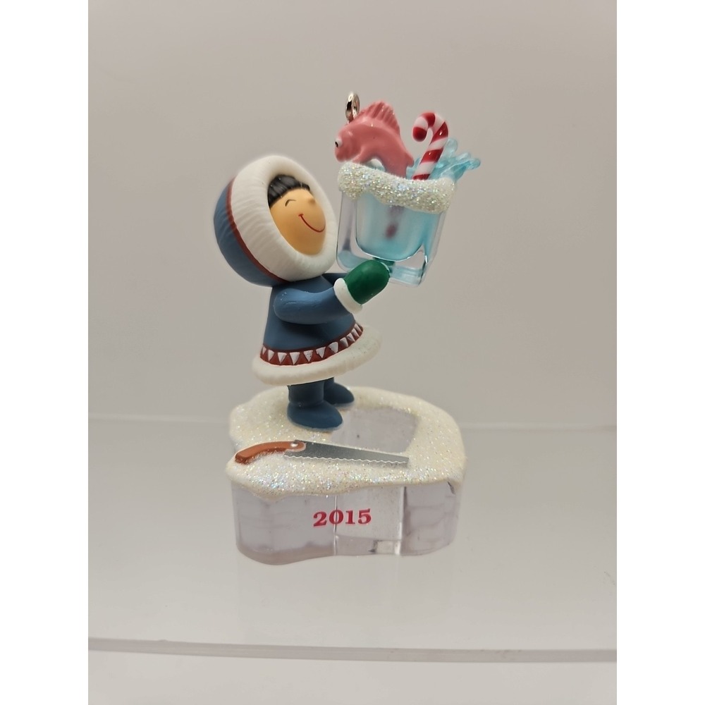2015 Hallmark Frosty Friends Christmas Ornament  /  #36 In Series.  (422) - Picture 3 of 6